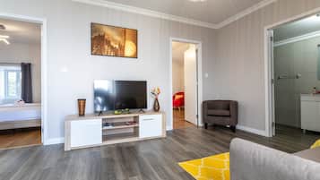 2 Schlafzimmer, Bügeleisen/Bügelbrett, kostenloses WLAN, Bettwäsche