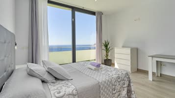 6 habitaciones, tabla de planchar con plancha y wifi gratis