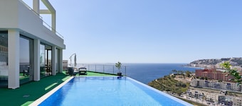 Vakantiehuis 'Villa Joya Del Mediterraneo' met zeezicht, WiFi en airconditioning
