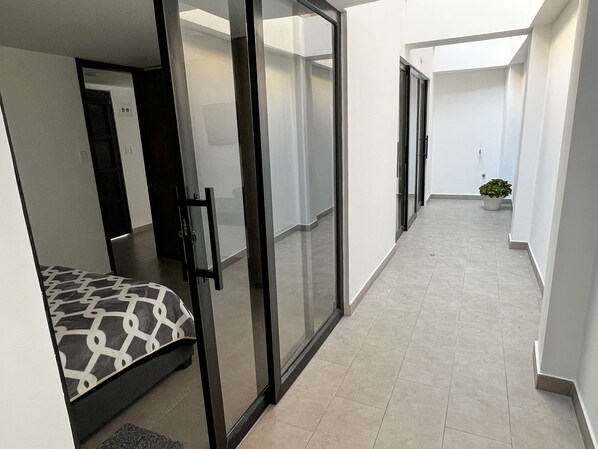 1 bedroom, desk, WiFi, bed sheets