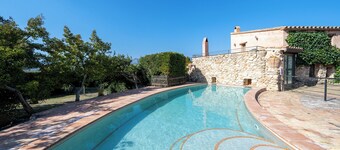 Casa de campo "Teresina" con vistas a la montaña, piscina y Wi-Fi