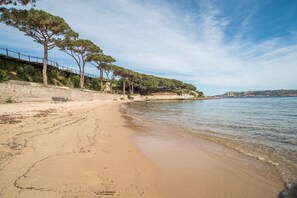 Beach nearby - Apartment "Palau Corallo" with Shared Garden & A/C (Palau)