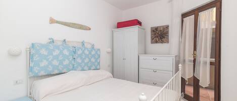 1 Schlafzimmer, Bügeleisen/Bügelbrett, Bettwäsche