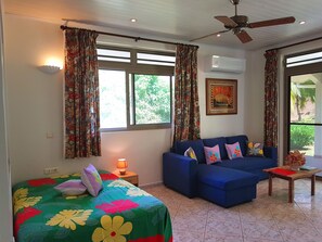 1 bedroom, in-room safe, free WiFi, bed sheets