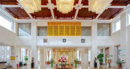 Donghe Hotel