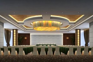 Ballroom - Donghe Hotel (Shuangbai)