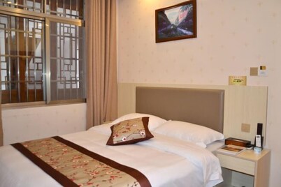 Renhuai Maoxi Hotel