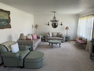 A Wonderful 3 Bedroom House Close to the Shawnee National Forest !