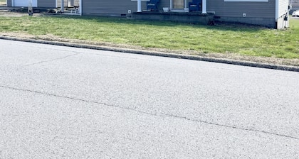 A Wonderful 3 Bedroom House Close to the Shawnee National Forest !