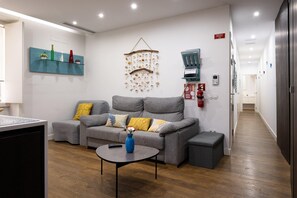 Apartment | Living area - Casa da Ladeira by Trip2Portugal (Figueira da Foz)