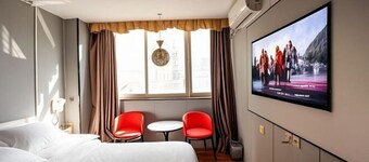 Shenzhen Huashang Hotel (Hongling Subway Station KKmall)
