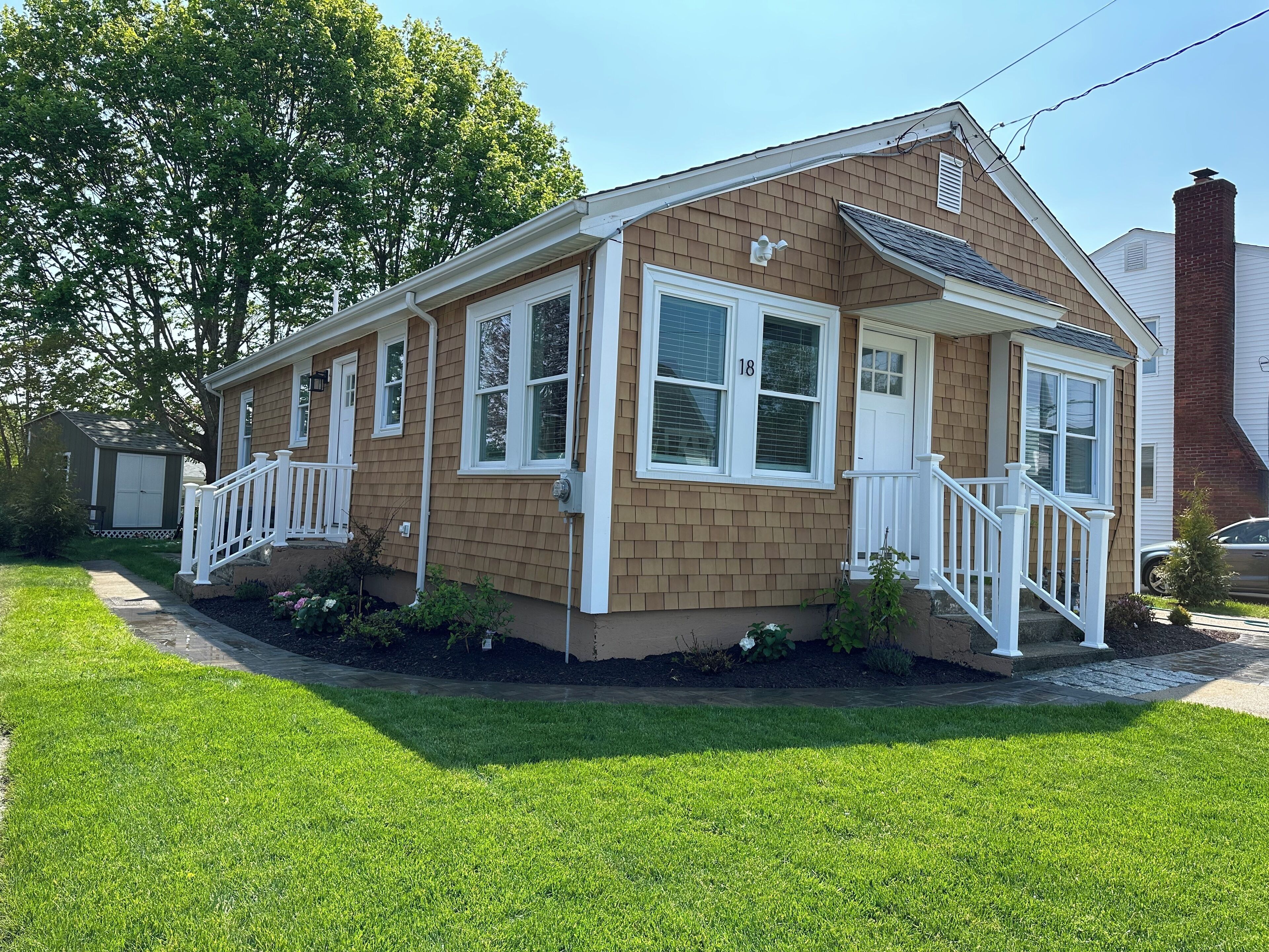 "America's Cup" Beach Cottage