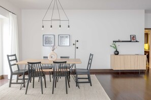 Standard Apartment | Living area | 43-inch TV with digital channels, Netflix, streaming services - Panoramic 1BR Apt near Kallimarmaro (Athens)