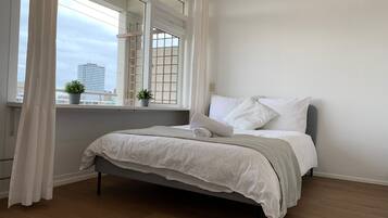 1 bedroom, iron/ironing board, Internet, bed sheets