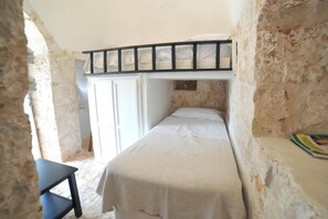 2 bedrooms, WiFi
