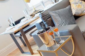 Signature Apartment | Blackout drapes, iron/ironing board, free WiFi, bed sheets