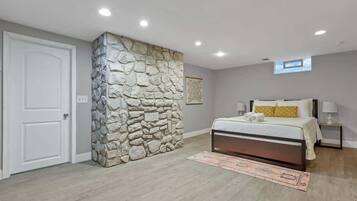 3 quartos, escrivaninha, ferros/tábuas de passar roupa, Wi-Fi