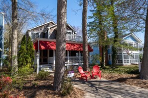 Exterior - CLASSIC 4 BR IN BETHANY BEACH - WALK TO BEACH/SHOPS - 317 Hollywood St (Bethany Beach)