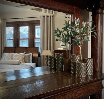 Divinity Inn ~ a divine downtown Victorian