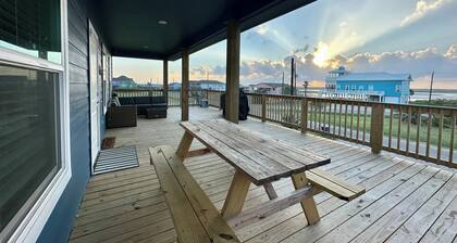 Beach House/Private Pool/2-Min to Beach