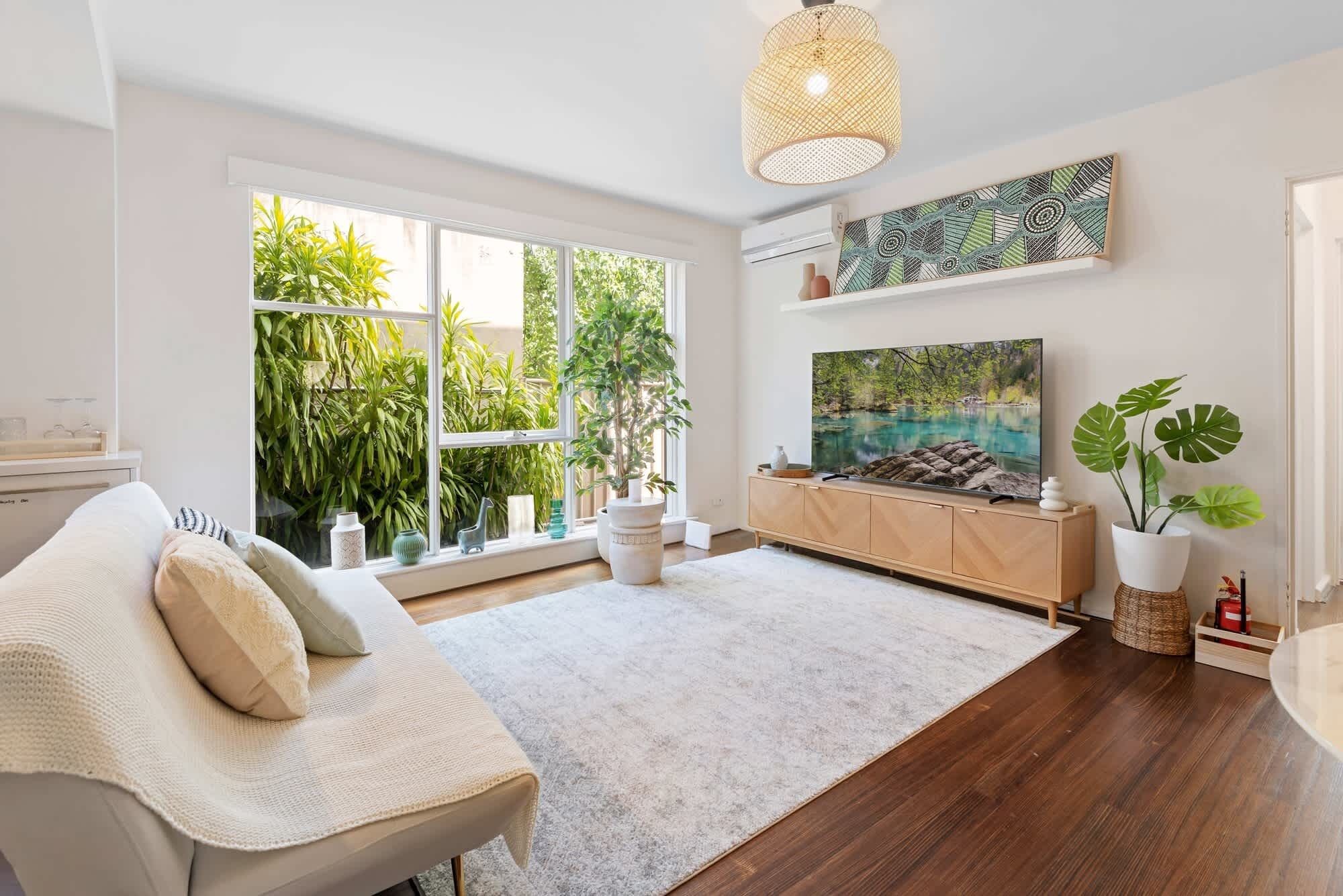 تلفزيون، مكتب