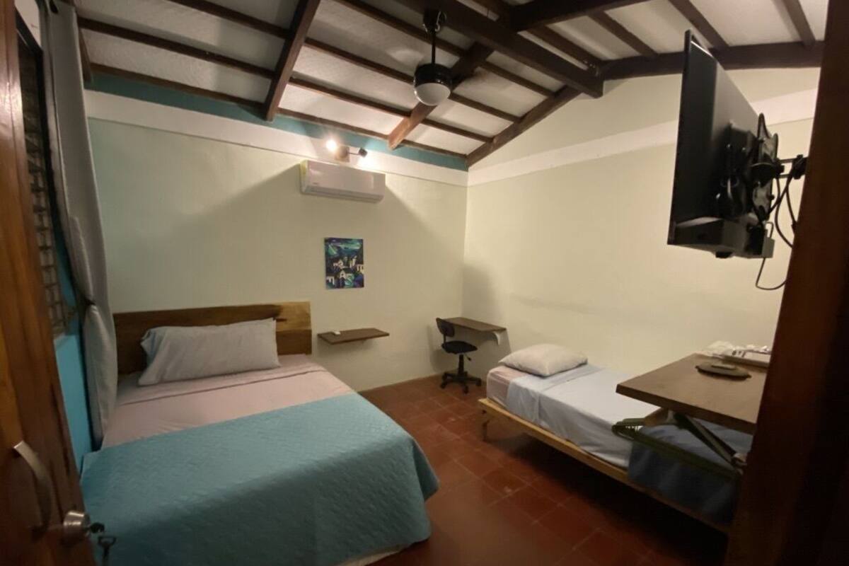 Standard Triple Room | Free WiFi, bed sheets