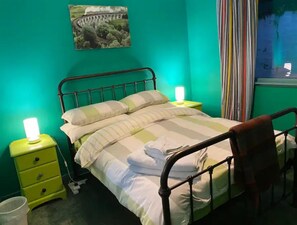 5 soverom, strykejern/-brett, wi-fi (inkludert) og sengetøy