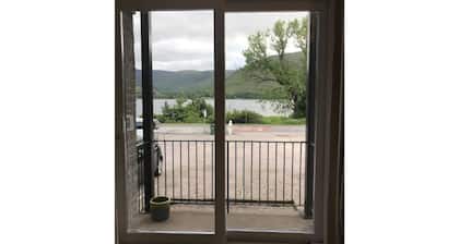 Conaglen Self Catering Lochside Apartment