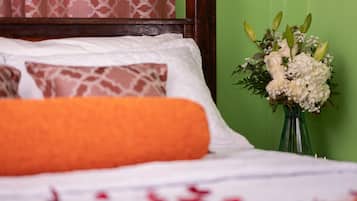 Comfort Apartment, Ocean View | 2 bedrooms, premium bedding, down comforters, in-room safe