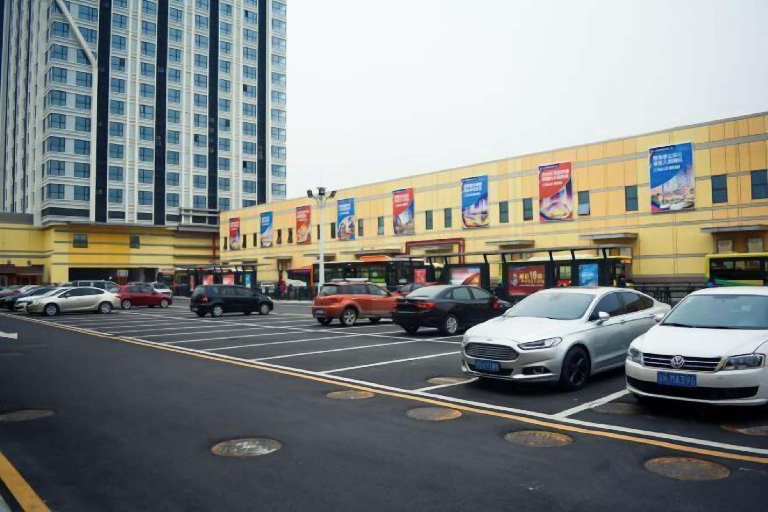 Parkir mandiri