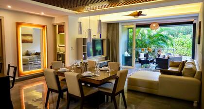 Luxury Mezzanine Apartment 3BR w/ Jacuzzi 101