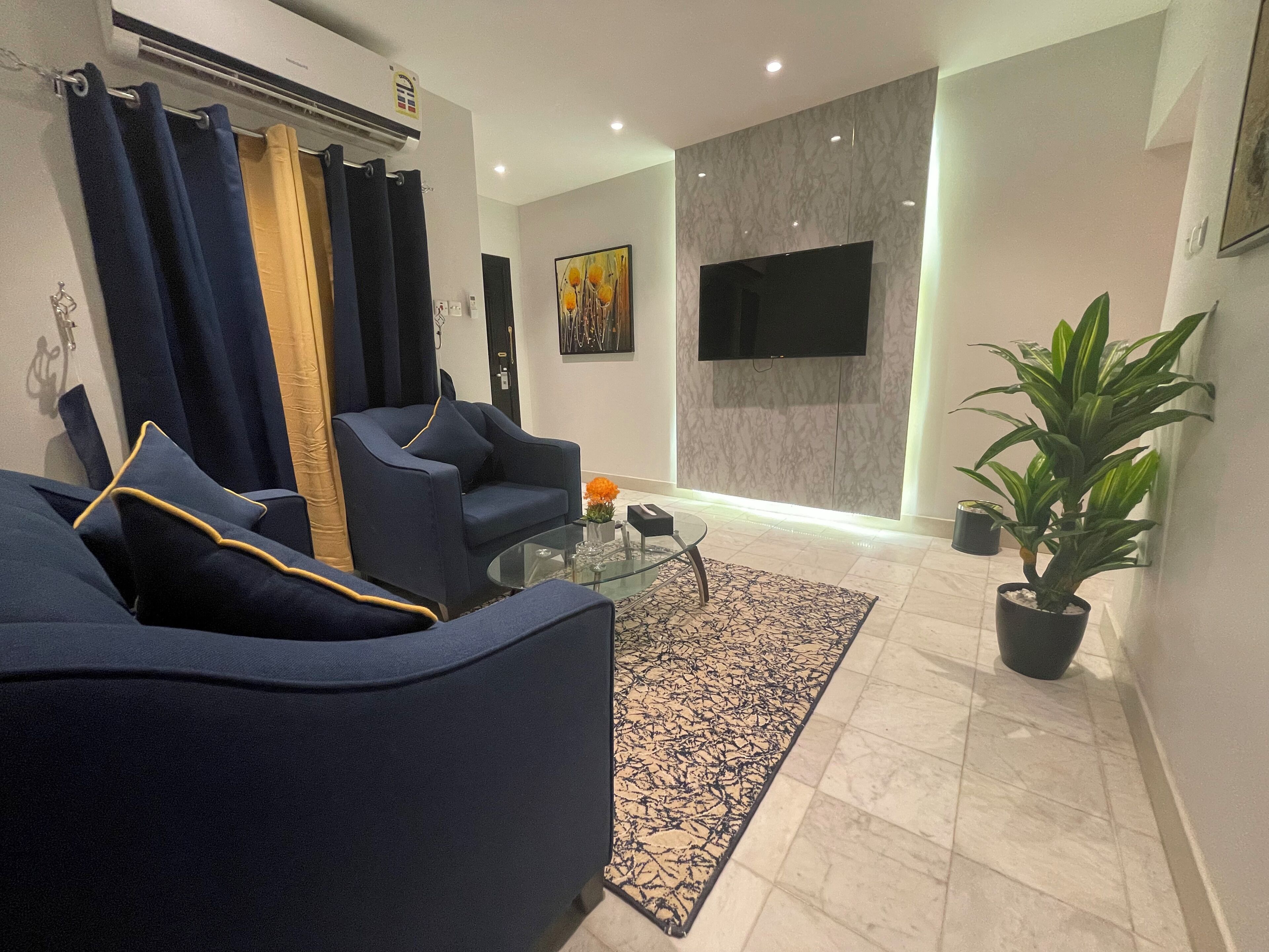 Smart TV 5 pulgadas con canales de televisión vía satélite, televisión