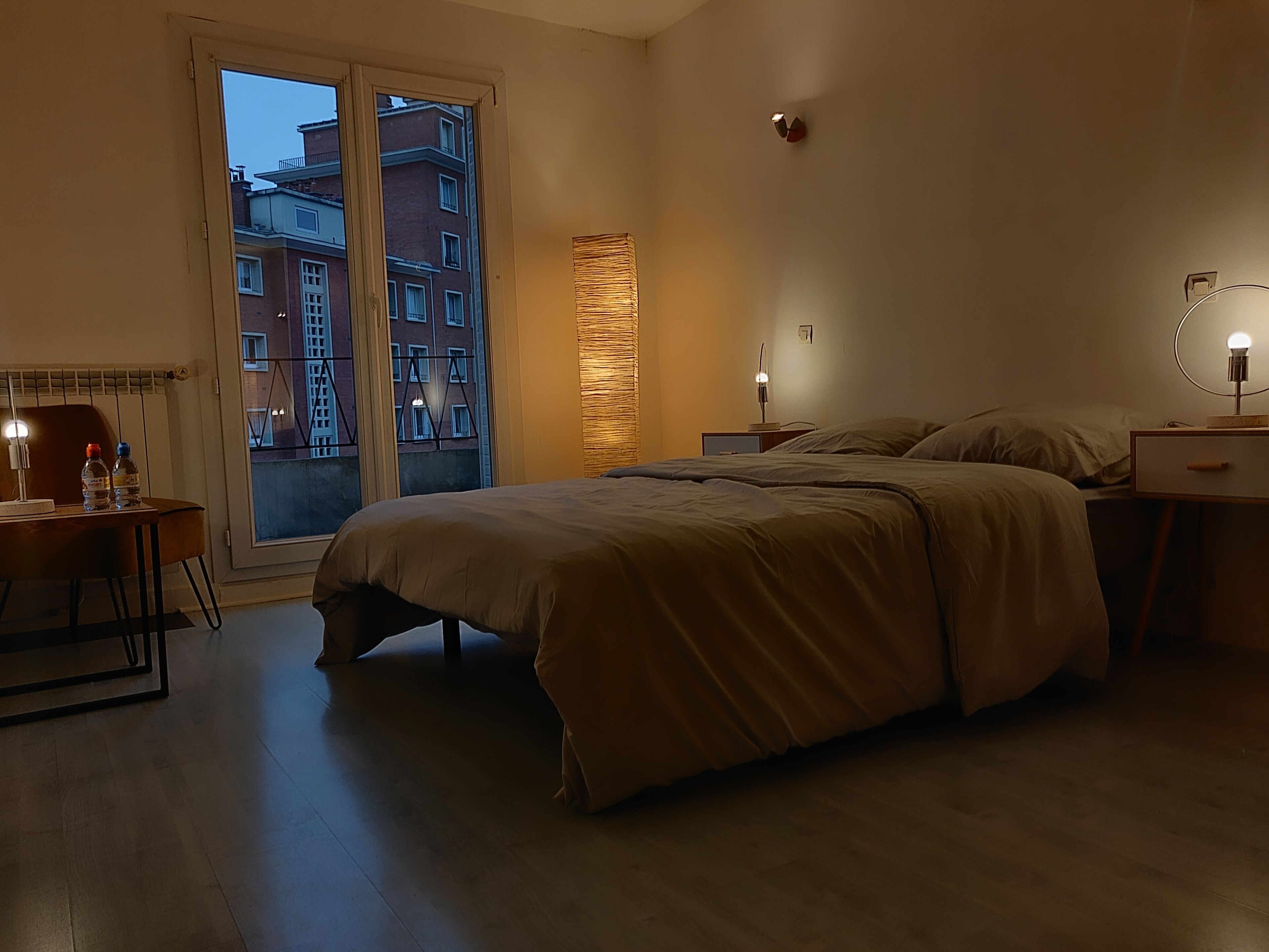 2 bedrooms, bed sheets