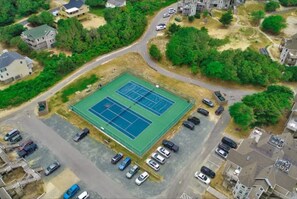 Sports court - No Ducks Given  -  Duck NC Oceanfront (Duck)
