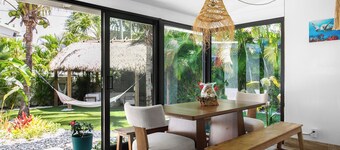 EAST of A1A WITH Private Beach Guest house, Heated Pool, AND 6 seater Golf Cart!