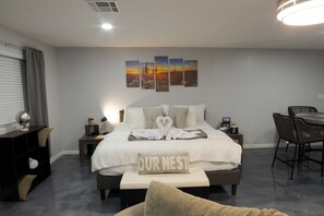 1 bedroom, desk, WiFi - Casita De Las Palmas (Green Valley)