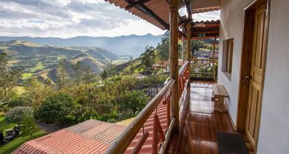 Hostal Taita Cristobal