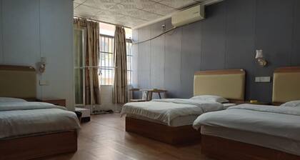 Hefeng Hotel
