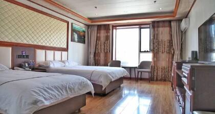 Dongtai Hotel