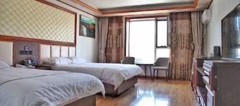 Dongtai Hotel