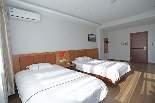 Dongtai Hotel