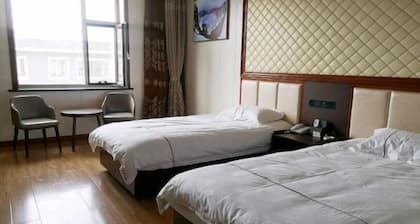 Dongtai Hotel