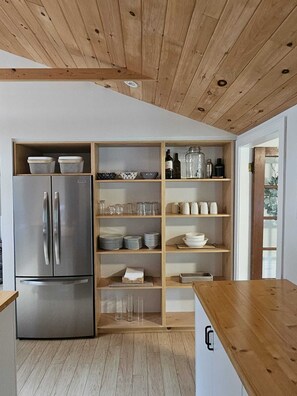 Interior - Private Waterfront Cottage with Stunning Sunsets (Kirkfield)