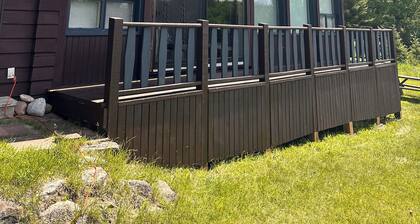 Rustic chalet - directly on the lake with sandy beach
