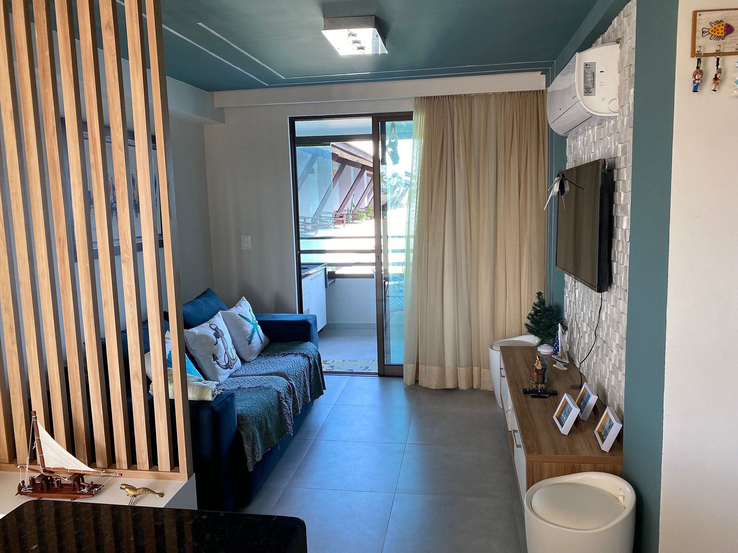 Apartment | Blackout drapes, iron/ironing board, free WiFi