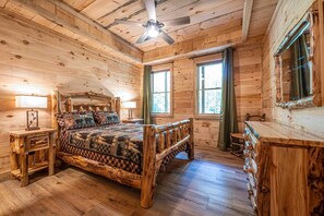5 bedrooms, iron/ironing board, free WiFi, bed sheets