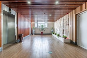 Interior - Tianyuan Jibushi Hot Spring Hotel (Haicheng)