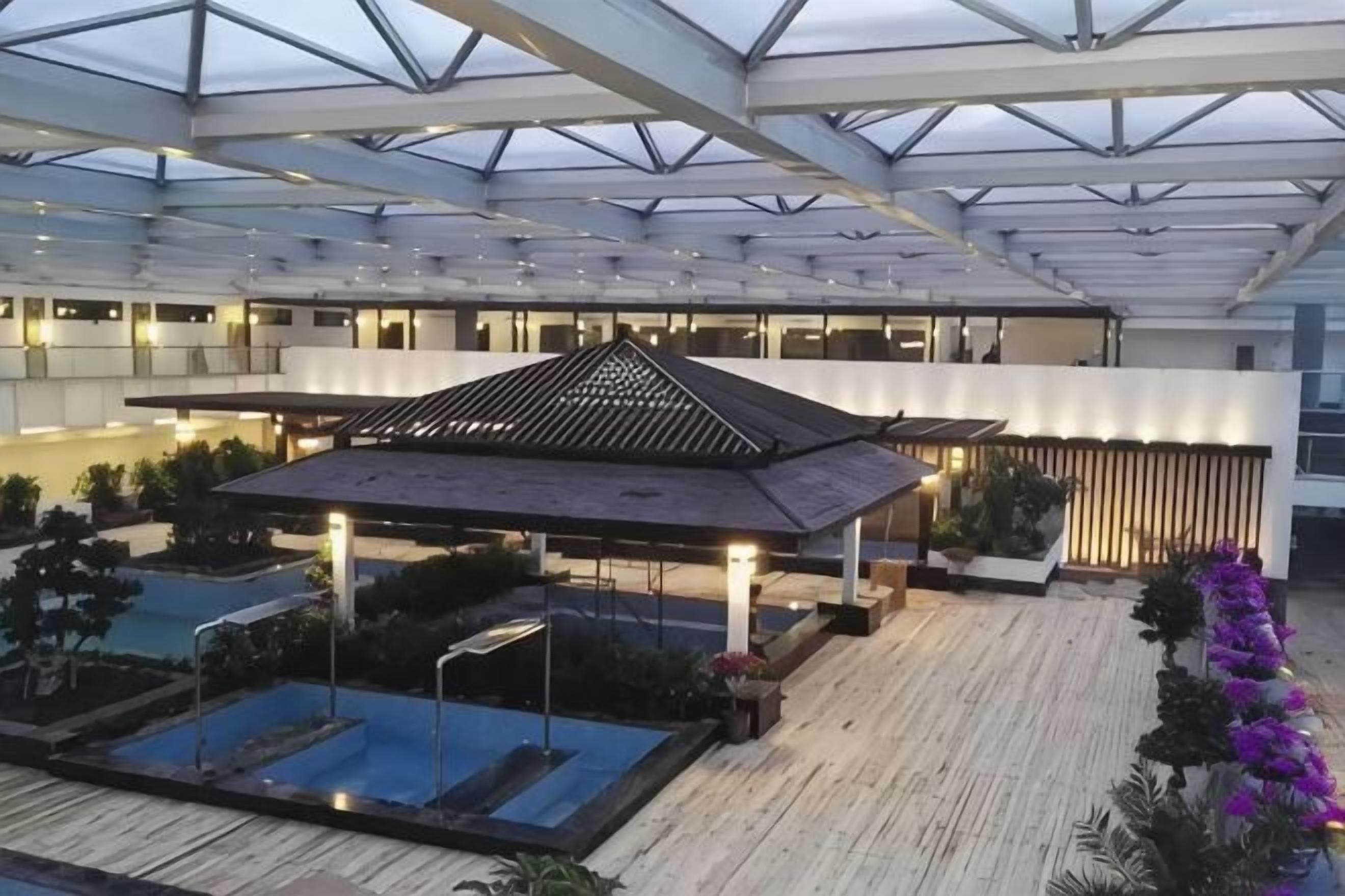 Piscine couverte
