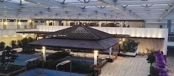 Tianyuan Jibushi Hot Spring Hotel