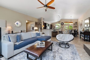 Smart TV, fireplace, video games, printers - Sedona Fun: Pool, Spa, Sauna, Games Room, Golf! (Sedona)
